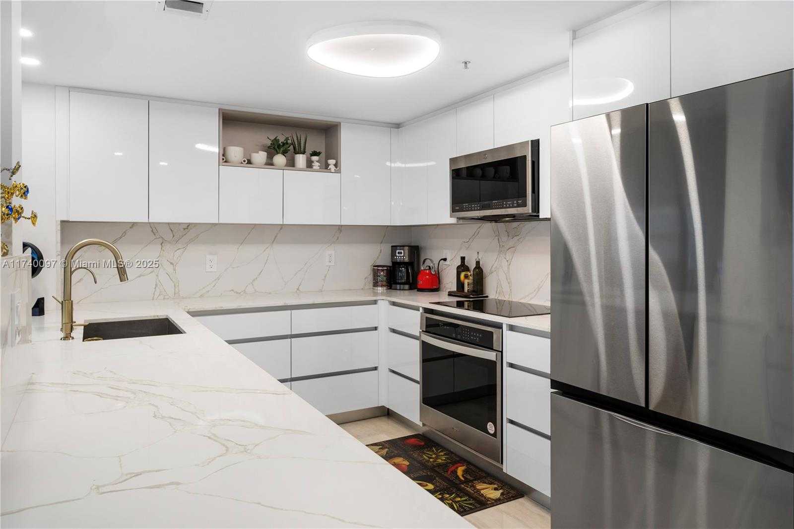 Small Image of 701 BRICKELL KEY BLVD #707, Miami Number 8