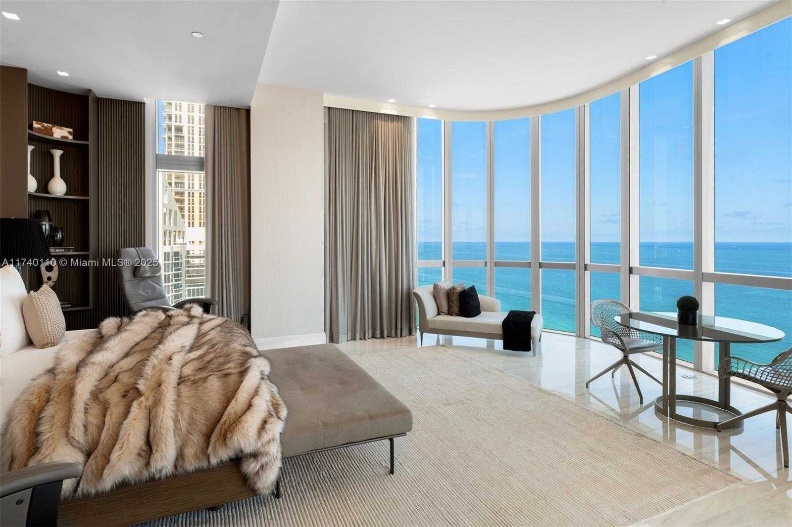 Small Image of 17475 COLLINS AVE #Sky Villa, Sunny Isles Beach Number 27
