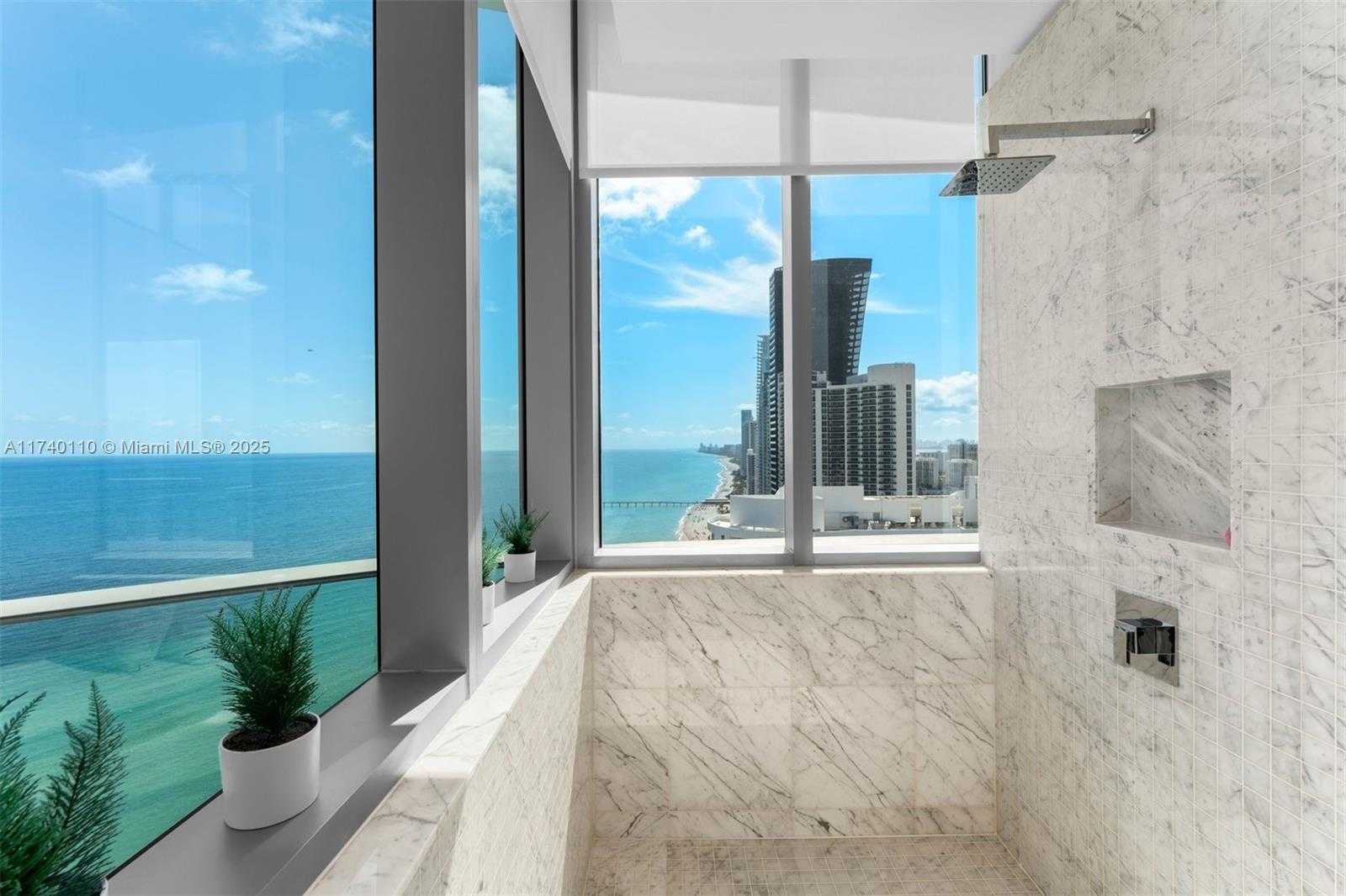 Small Image of 17475 COLLINS AVE #Sky Villa, Sunny Isles Beach Number 37