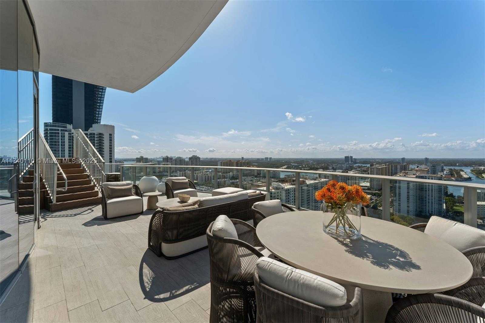 Small Image of 17475 COLLINS AVE #Sky Villa, Sunny Isles Beach Number 54