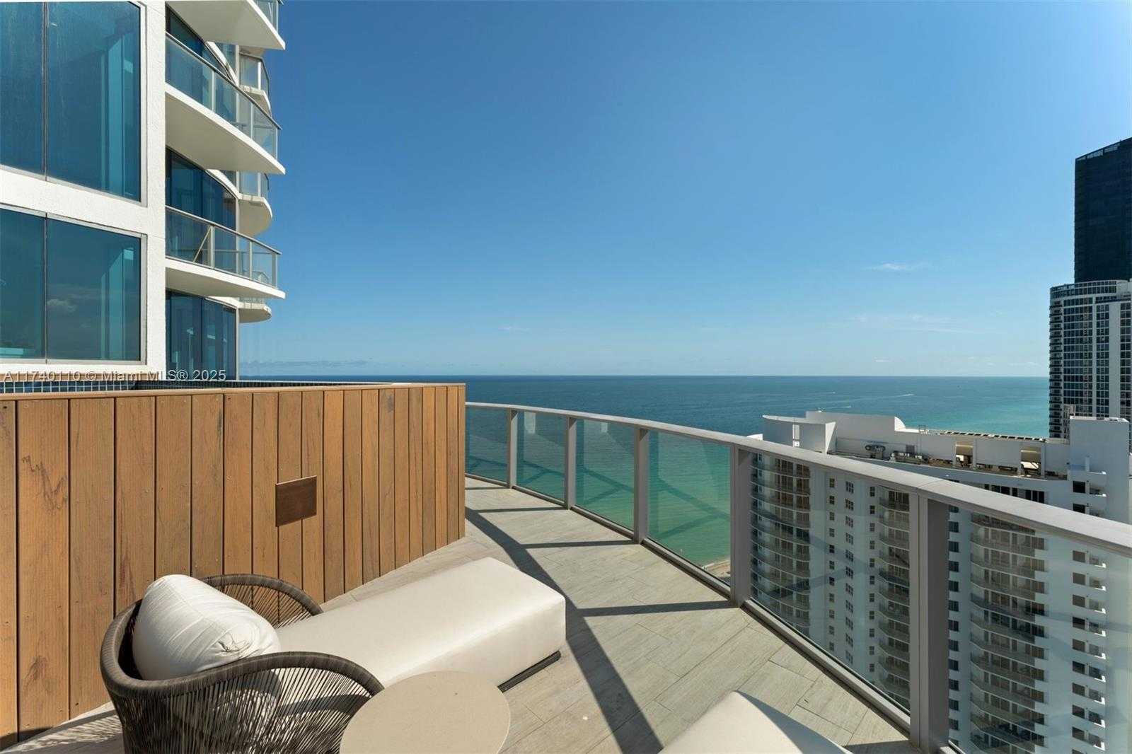 Small Image of 17475 COLLINS AVE #Sky Villa, Sunny Isles Beach Number 56