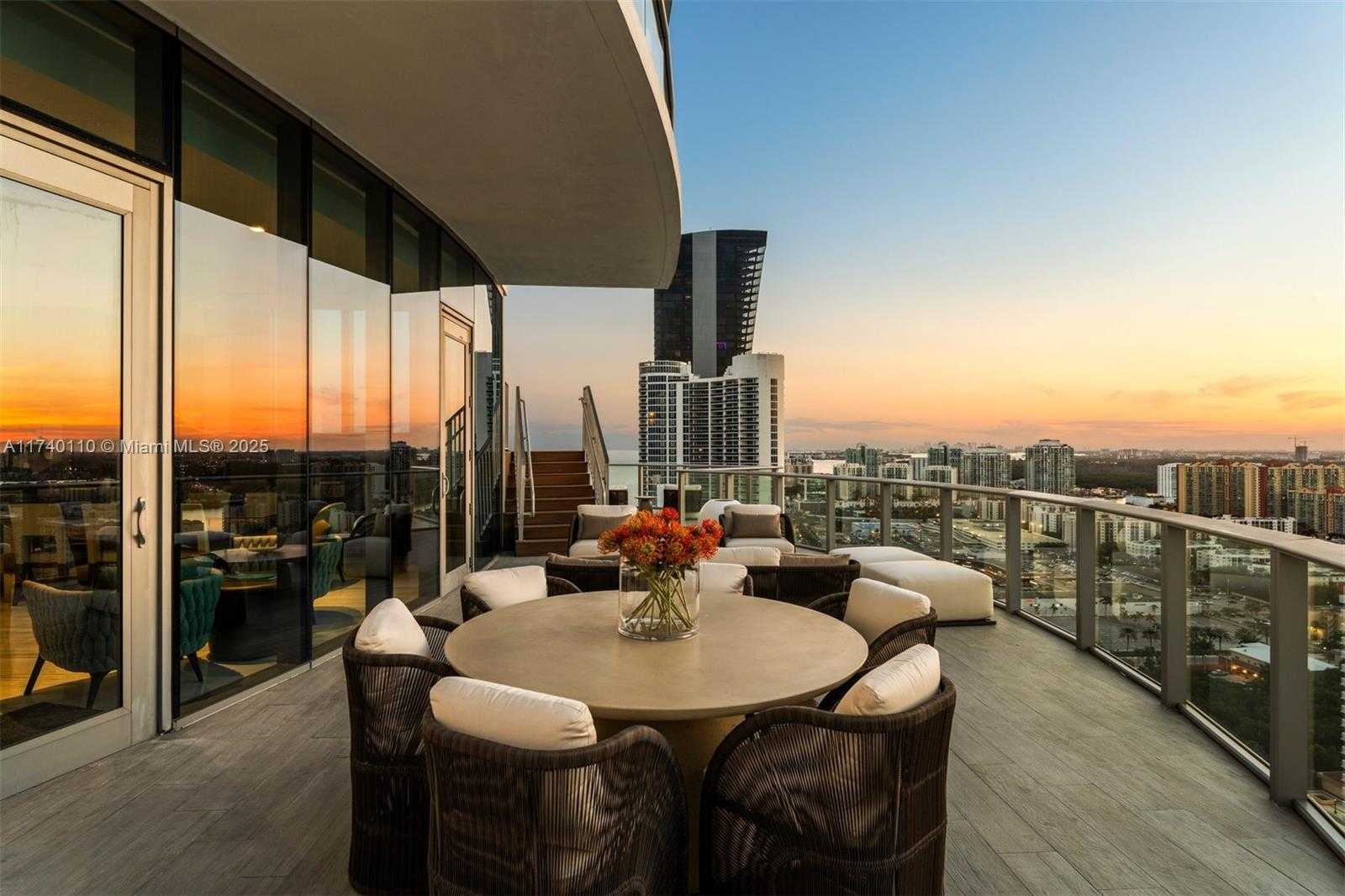 Small Image of 17475 COLLINS AVE #Sky Villa, Sunny Isles Beach Number 69