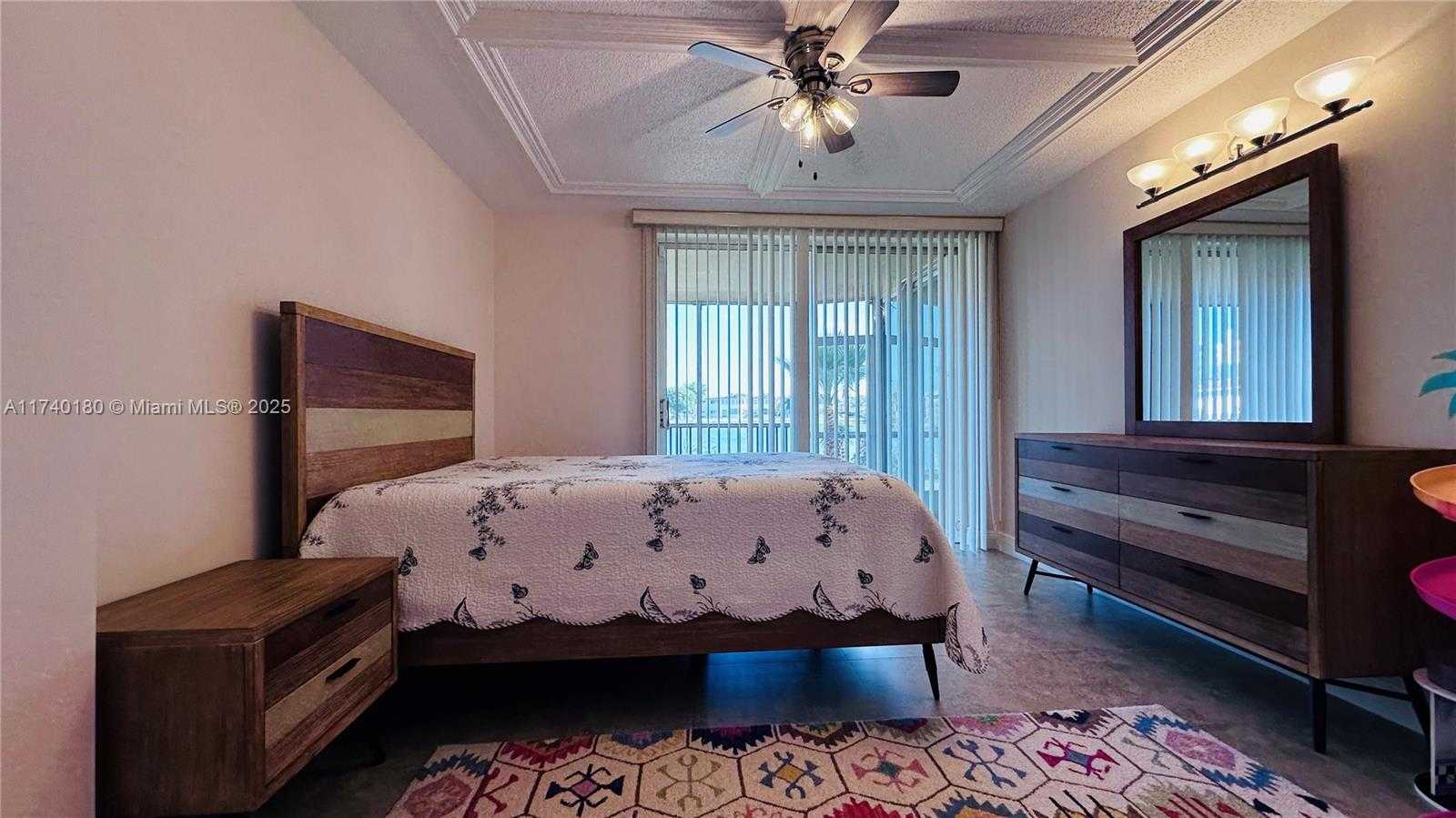 Small Image of 1750 NORTH EAST 191ST ST #129-4, Miami Number 18