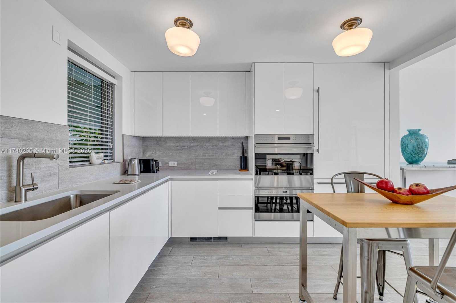 Small Image of 1201 20TH ST #313, Miami Beach Number 13