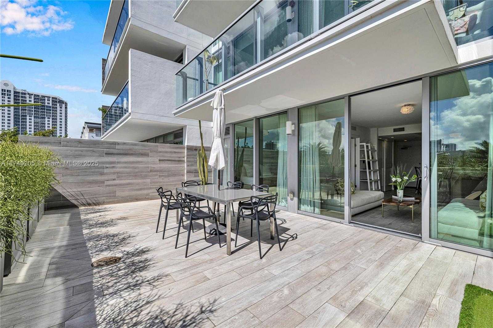 Small Image of 1201 20TH ST #313, Miami Beach Number 7