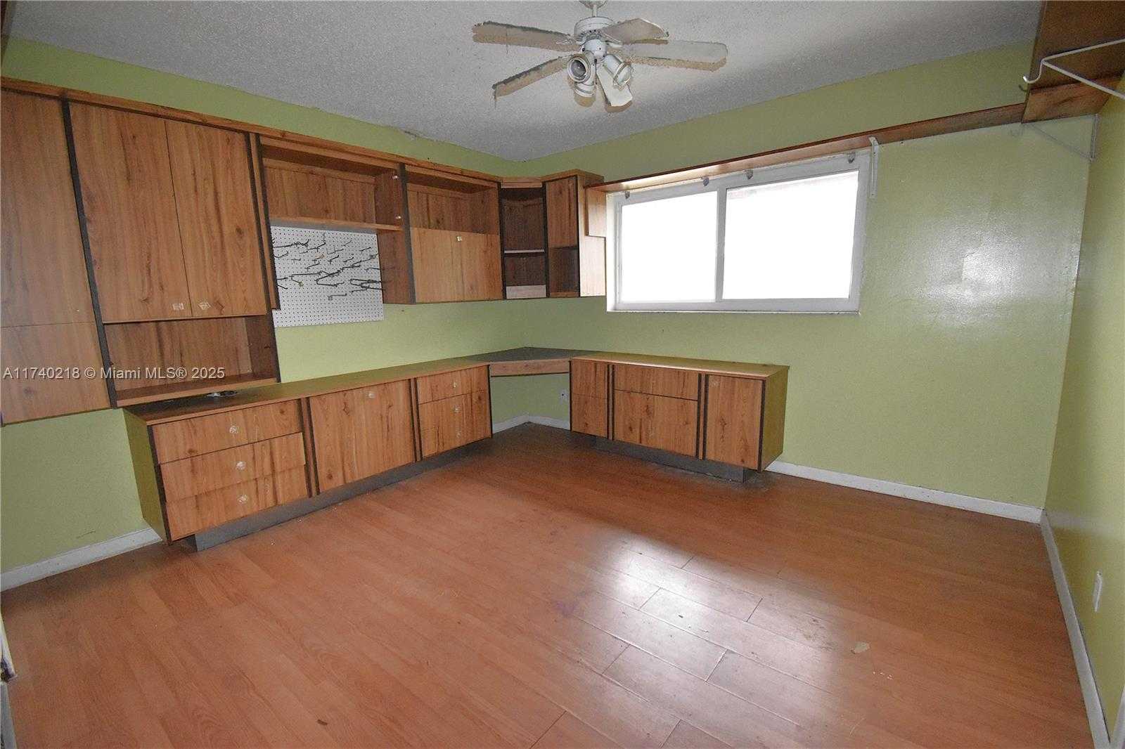 Small Image of 3571 INVERRARY DR #401, Lauderhill Number 11