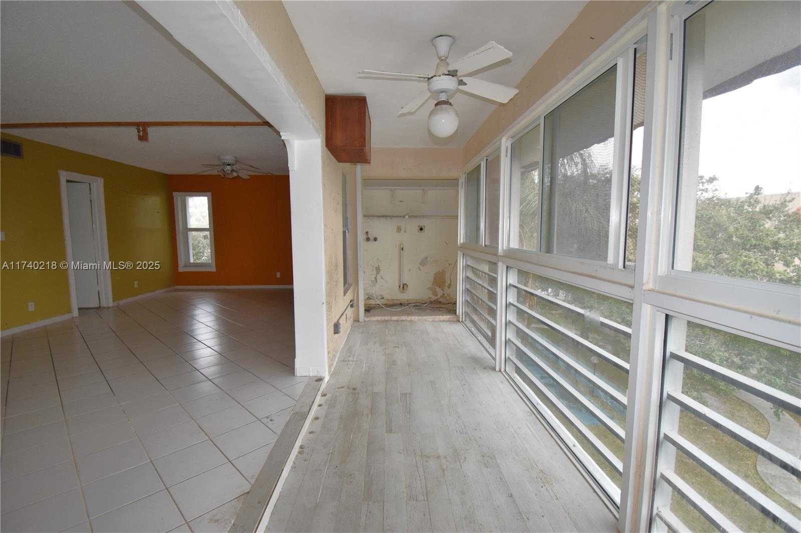 Small Image of 3571 INVERRARY DR #401, Lauderhill Number 17