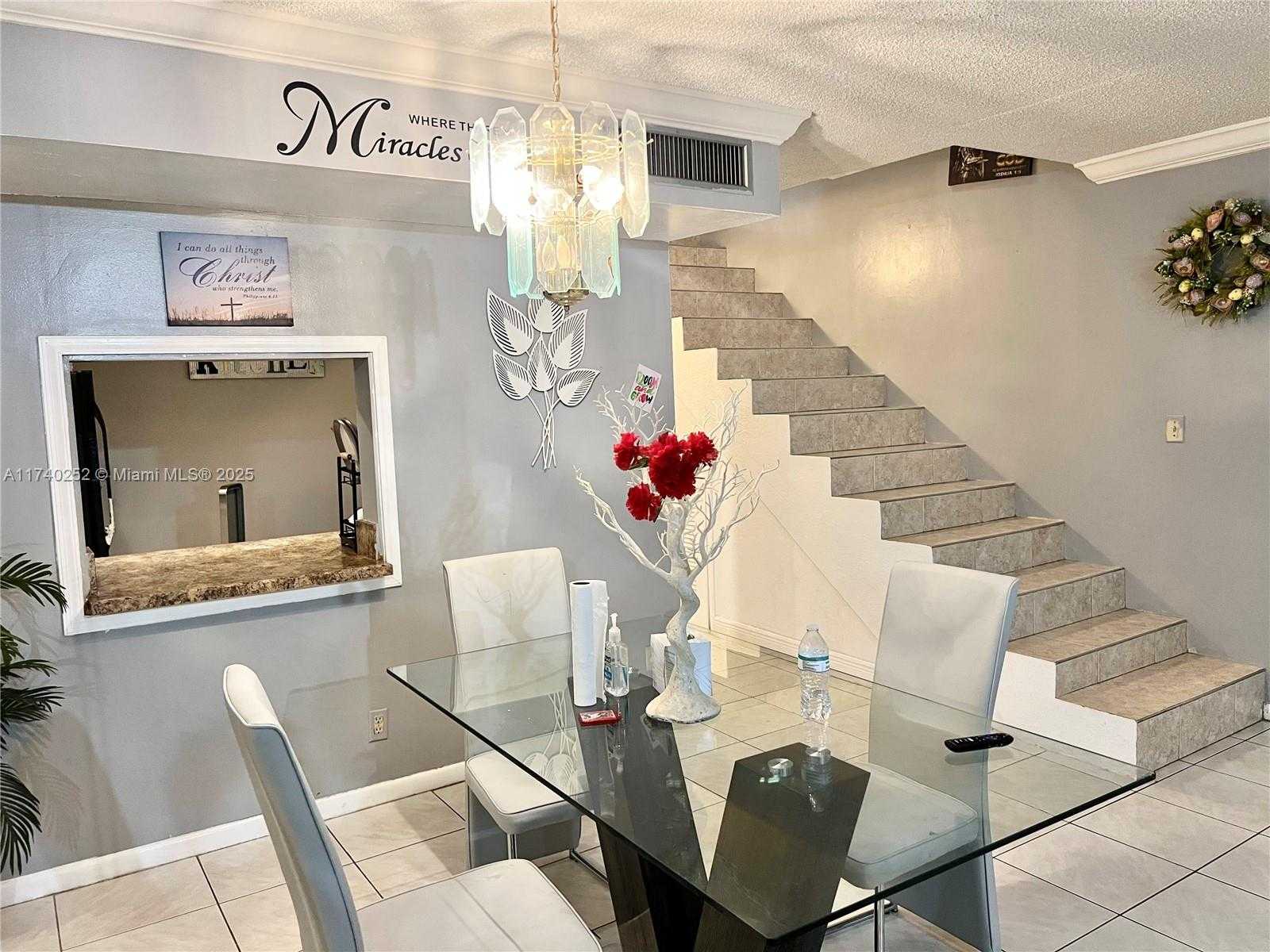 Small Image of 6532 RACQUET CLUB DR #73, Lauderhill Number 13