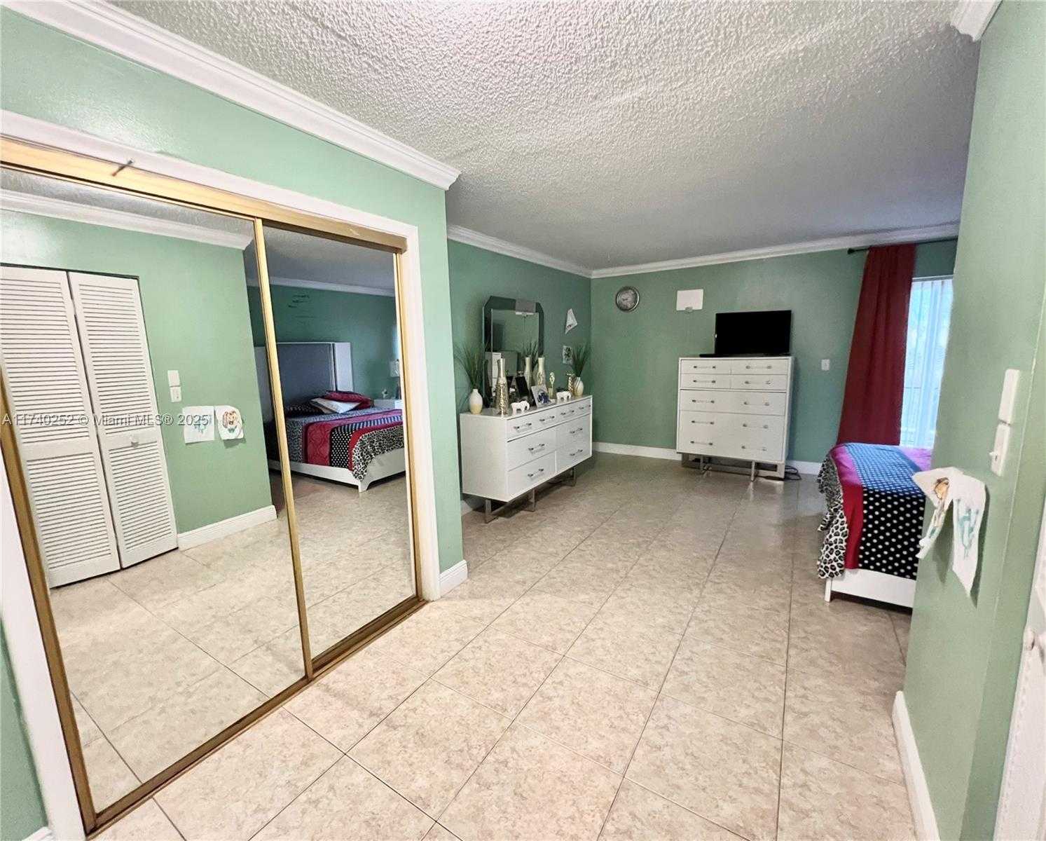 Small Image of 6532 RACQUET CLUB DR #73, Lauderhill Number 25