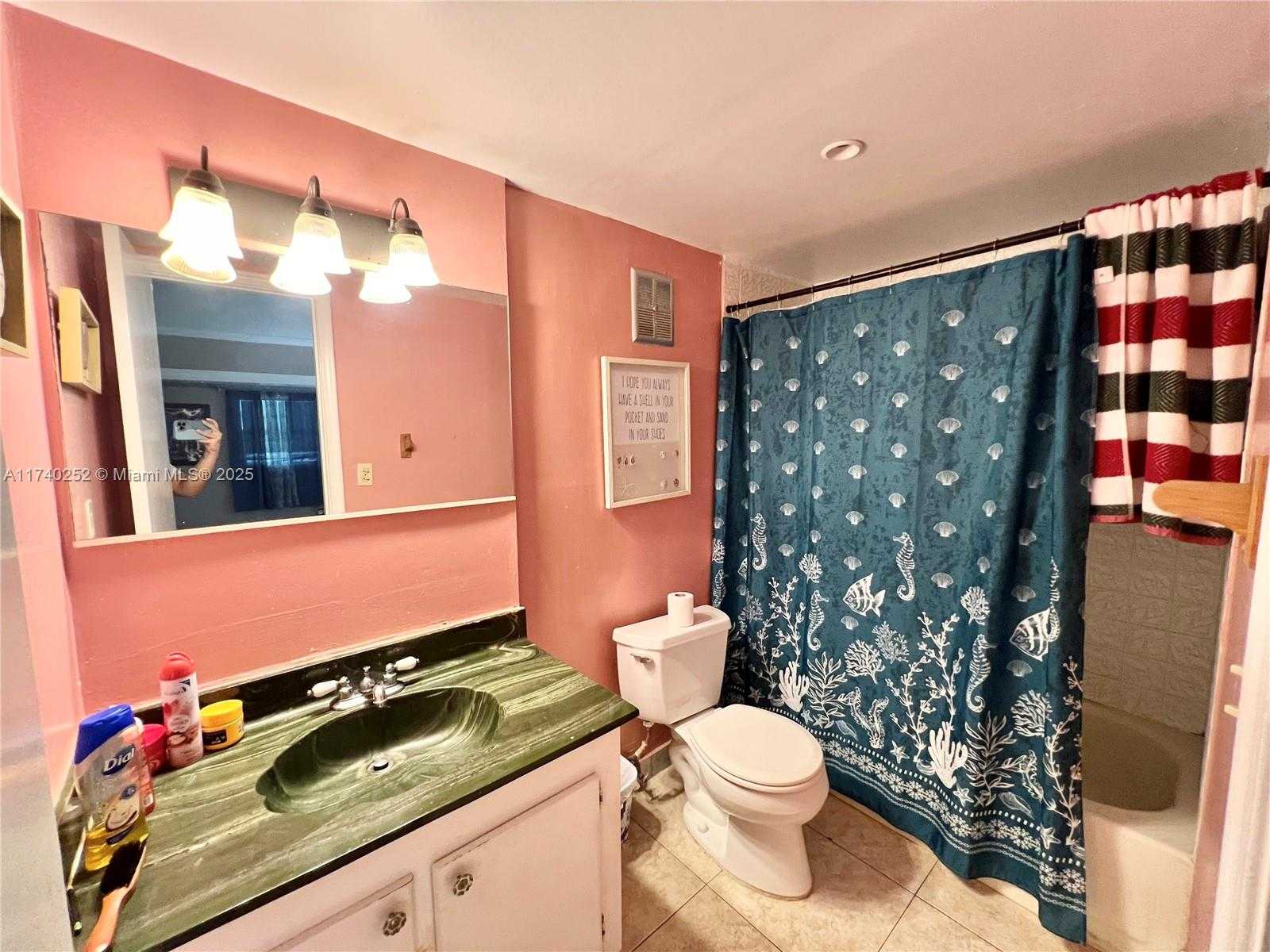 Small Image of 6532 RACQUET CLUB DR #73, Lauderhill Number 33
