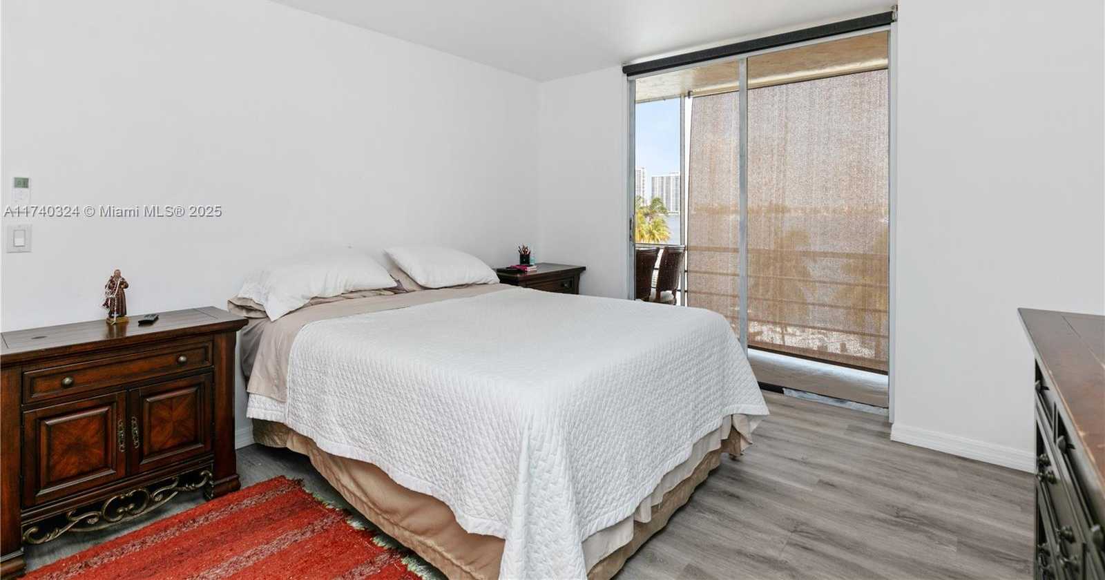 Small Image of 2821 NORTH EAST 163TH ST #5J, North Miami Beach Number 15