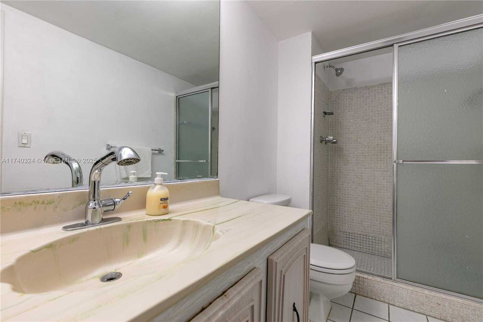 Small Image of 2821 NORTH EAST 163TH ST #5J, North Miami Beach Number 20