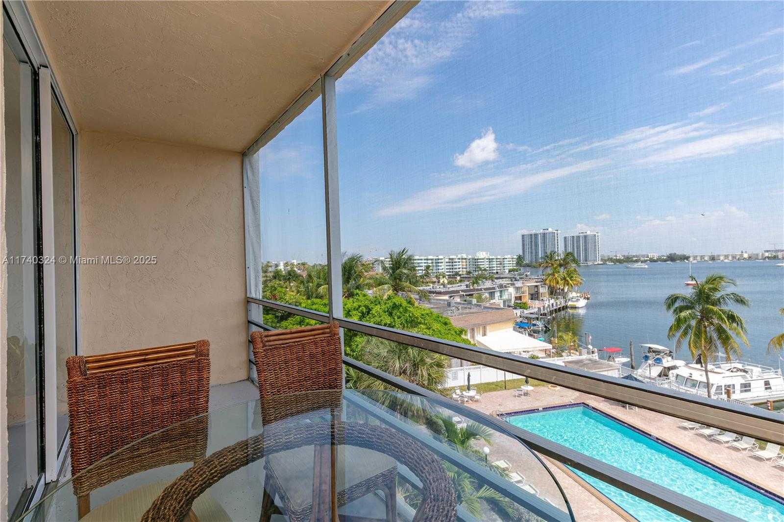 Small Image of 2821 NORTH EAST 163TH ST #5J, North Miami Beach Number 25