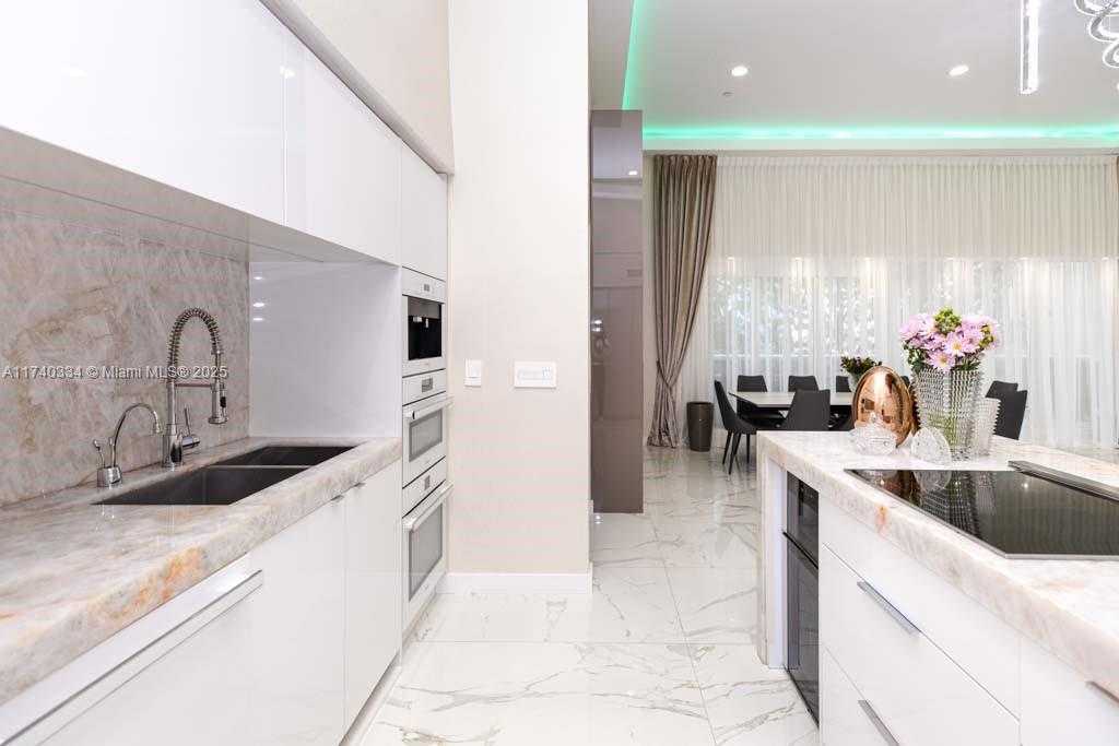 Small Image of 1800 SOUTH OCEAN DR #310, Hallandale Beach Number 19