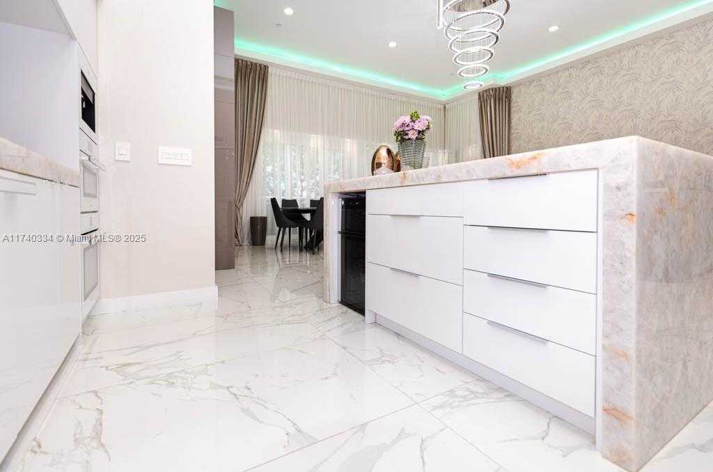 Small Image of 1800 SOUTH OCEAN DR #310, Hallandale Beach Number 25