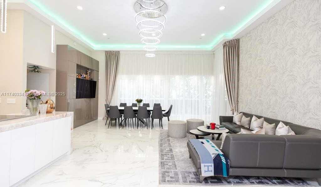 Small Image of 1800 SOUTH OCEAN DR #310, Hallandale Beach Number 3