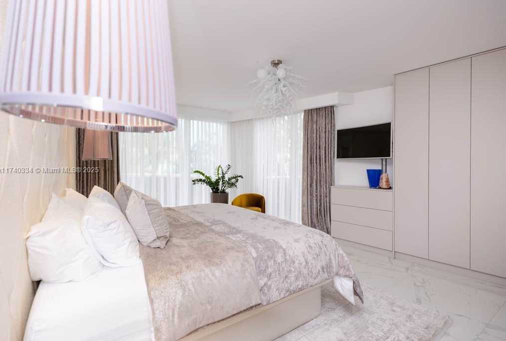 Small Image of 1800 SOUTH OCEAN DR #310, Hallandale Beach Number 56