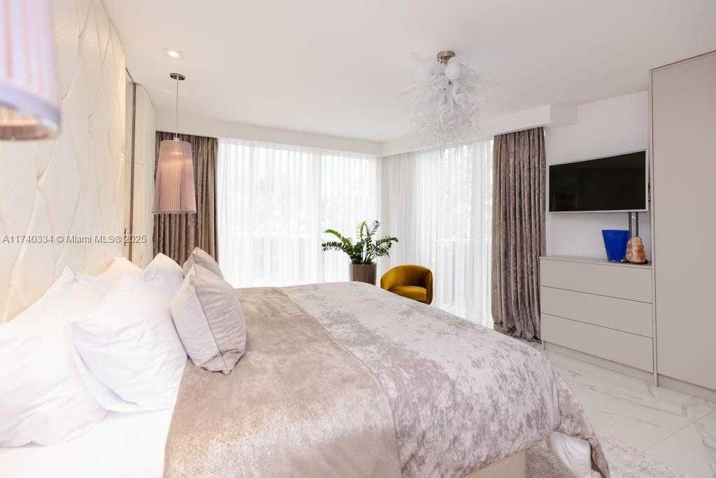 Small Image of 1800 SOUTH OCEAN DR #310, Hallandale Beach Number 67