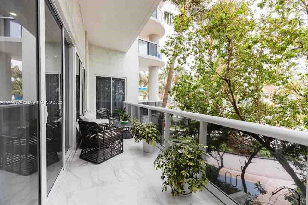 Small Image of 1800 SOUTH OCEAN DR #310, Hallandale Beach Number 82