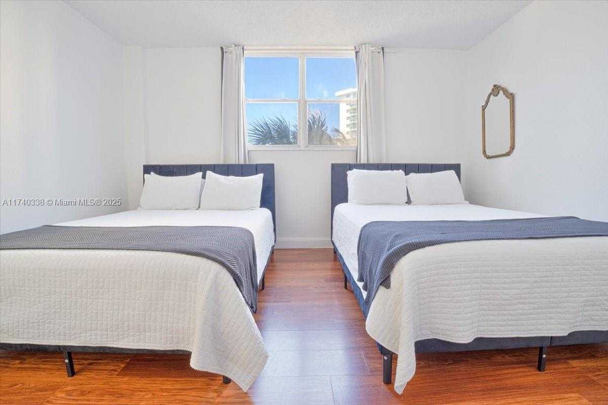 Small Image of 4001 SOUTH OCEAN DR #4E, Hollywood Number 20