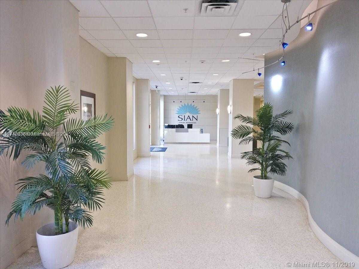 Small Image of 4001 SOUTH OCEAN DR #4E, Hollywood Number 36