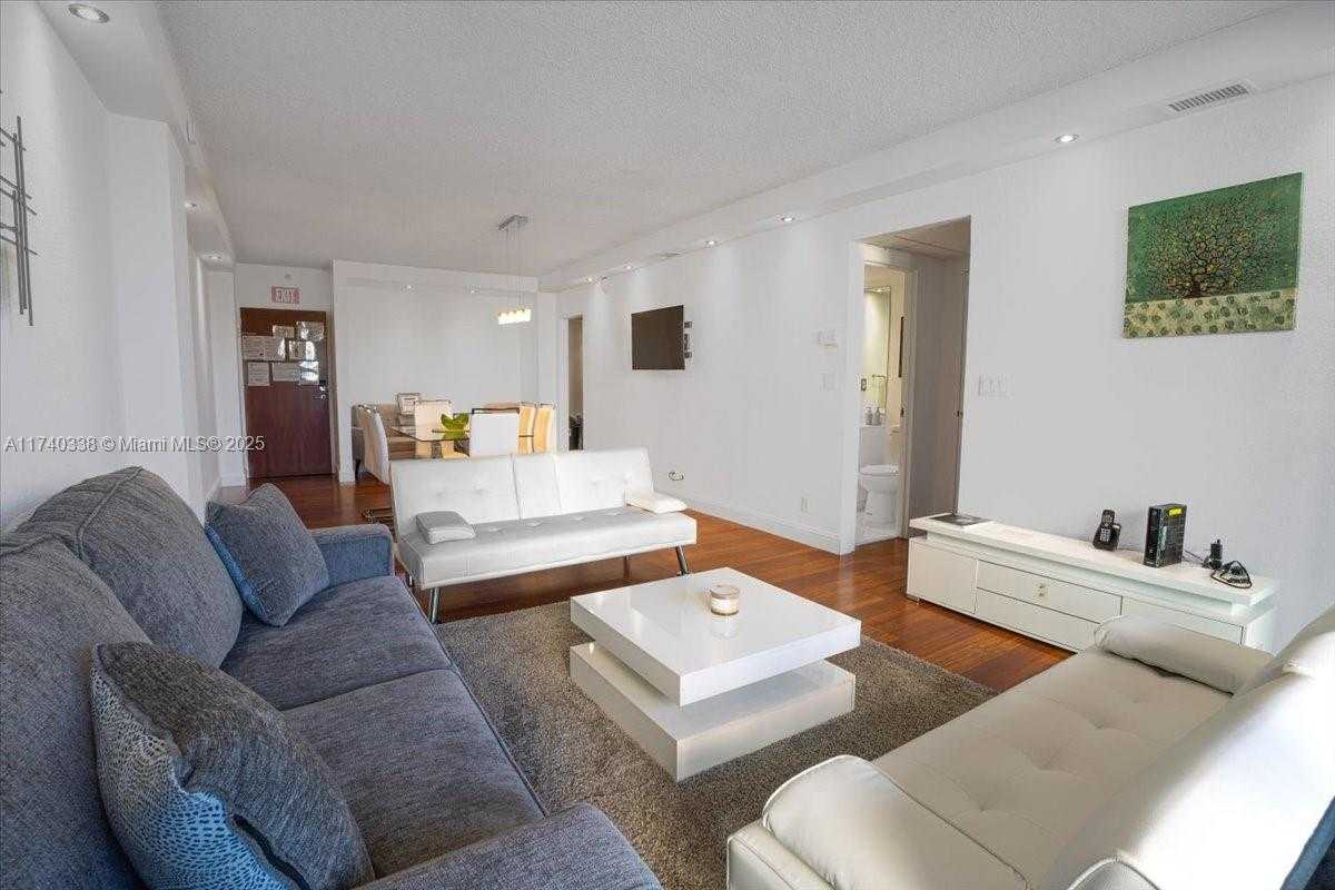 Small Image of 4001 SOUTH OCEAN DR #4E, Hollywood Number 7