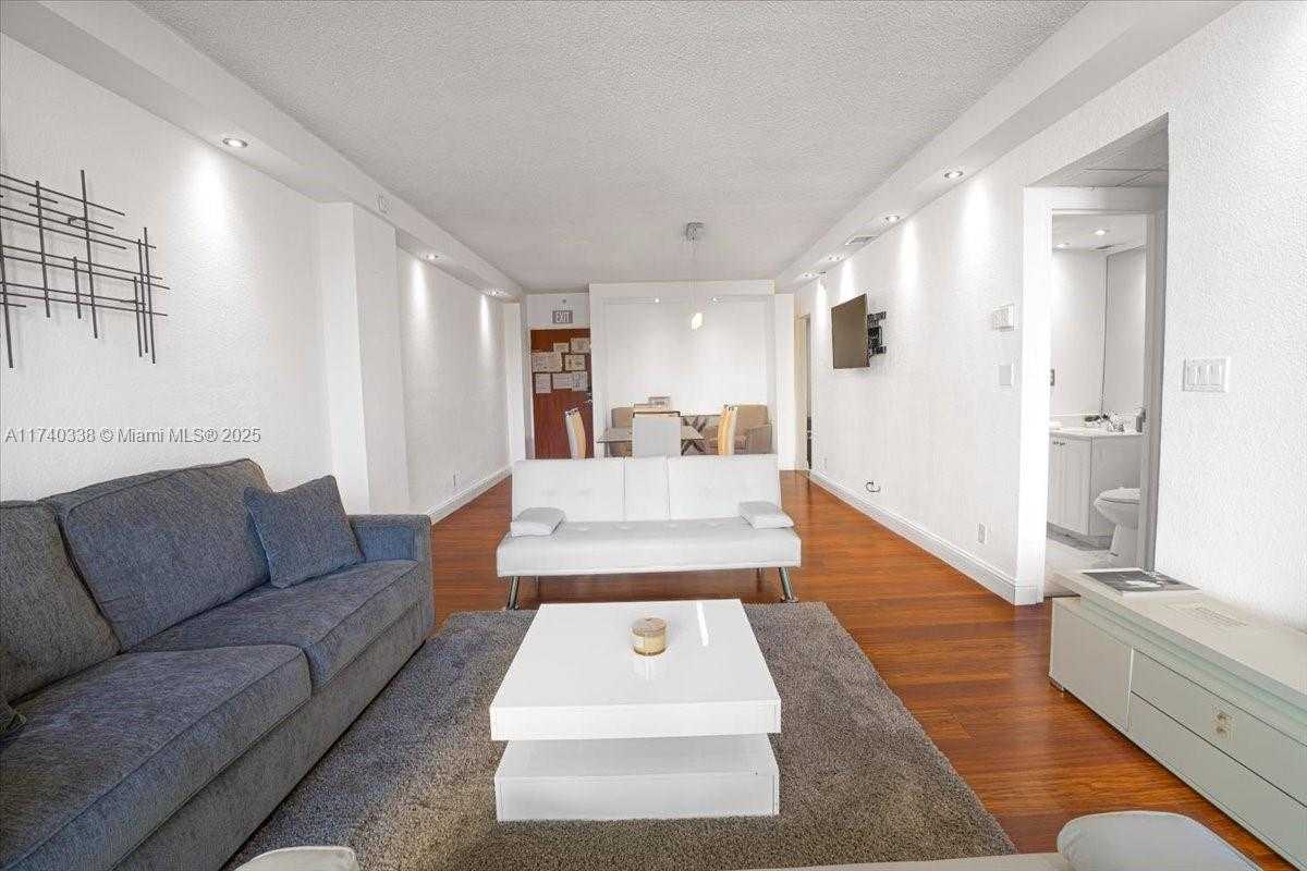 Small Image of 4001 SOUTH OCEAN DR #4E, Hollywood Number 9