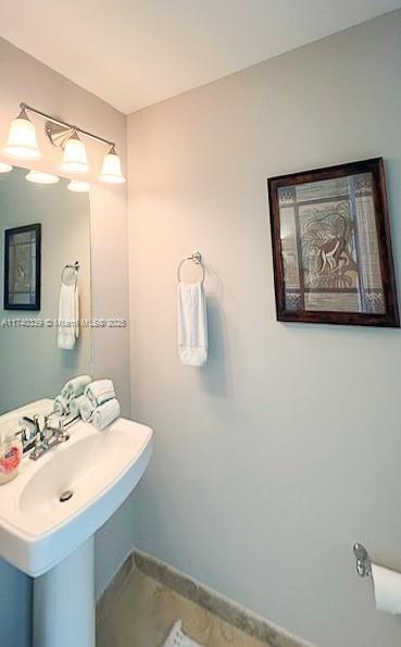 Small Image of 1300 PONCE DE LEON BLVD #910, Coral Gables Number 16