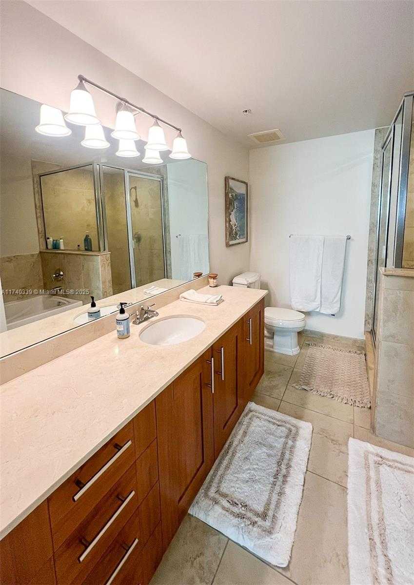 Small Image of 1300 PONCE DE LEON BLVD #910, Coral Gables Number 18