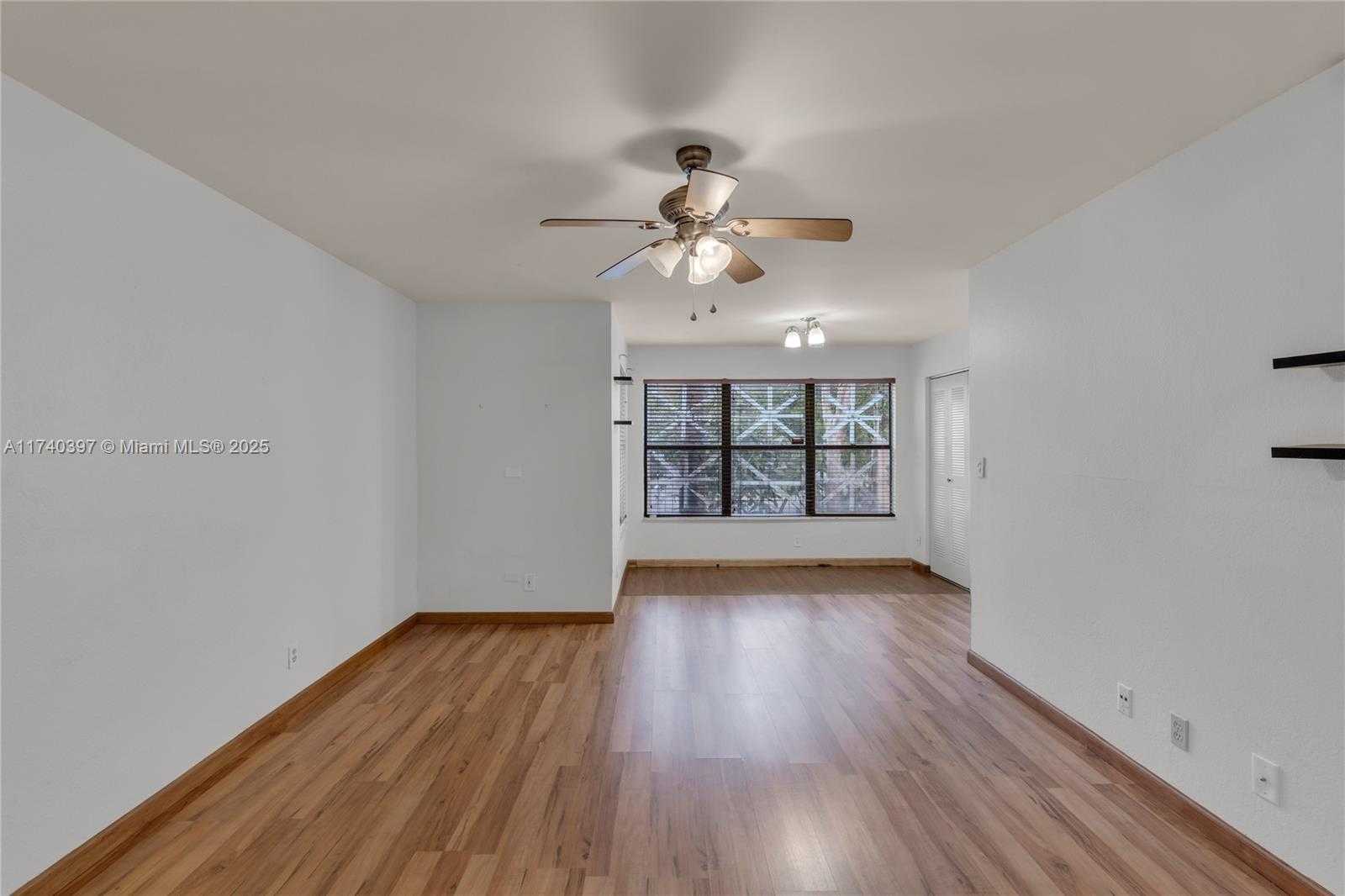 Small Image of 2736 SOUTH UNIVERSITY DR #1103, Davie Number 11