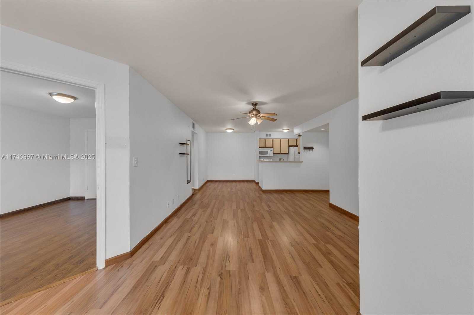 Small Image of 2736 SOUTH UNIVERSITY DR #1103, Davie Number 16