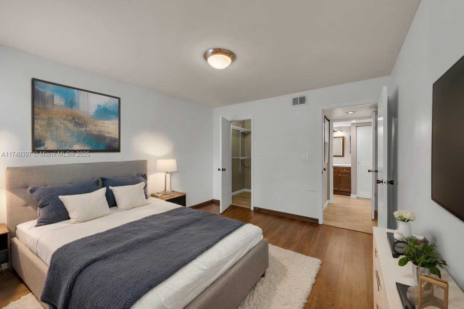 Small Image of 2736 SOUTH UNIVERSITY DR #1103, Davie Number 22