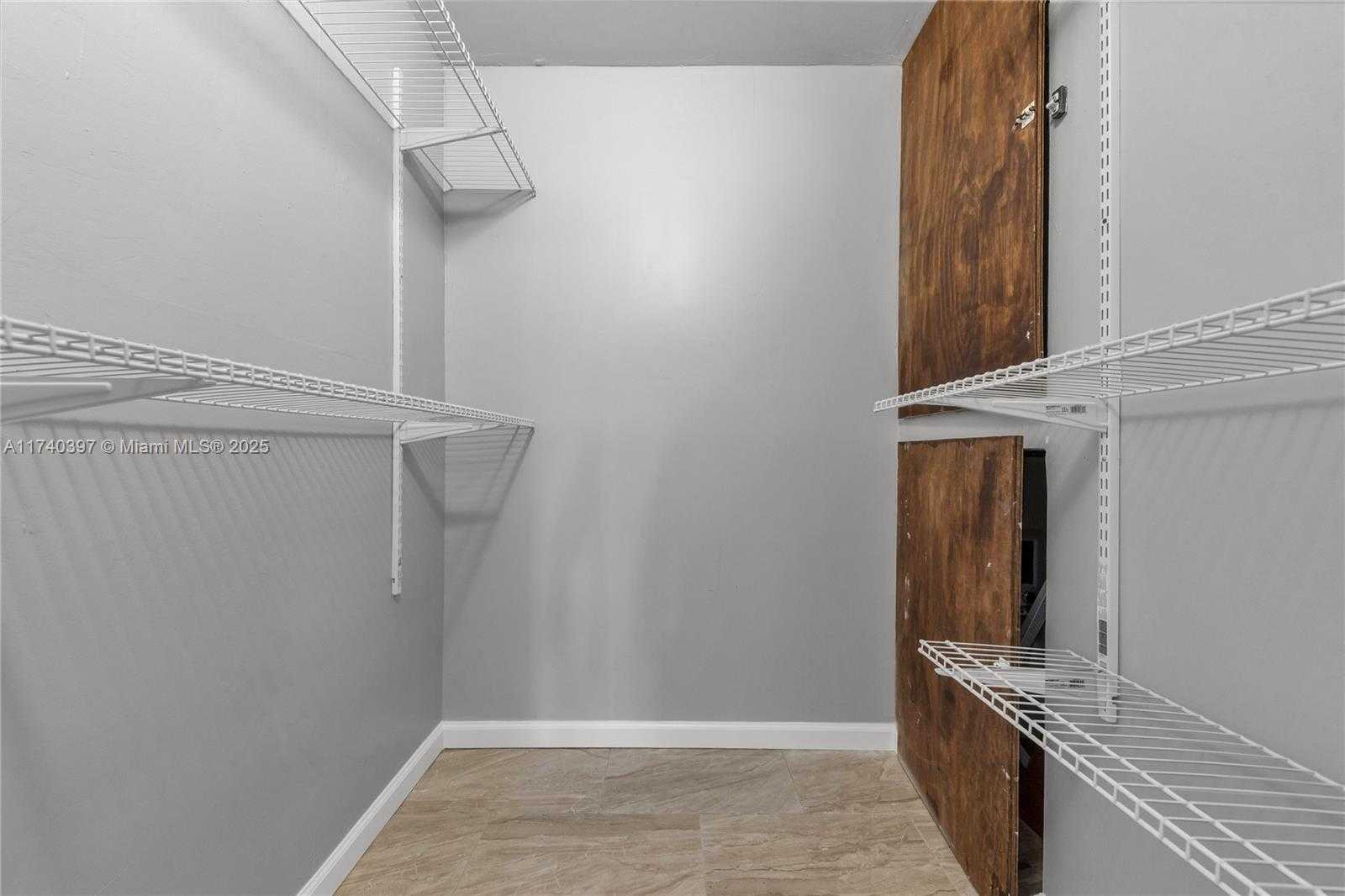 Small Image of 2736 SOUTH UNIVERSITY DR #1103, Davie Number 26