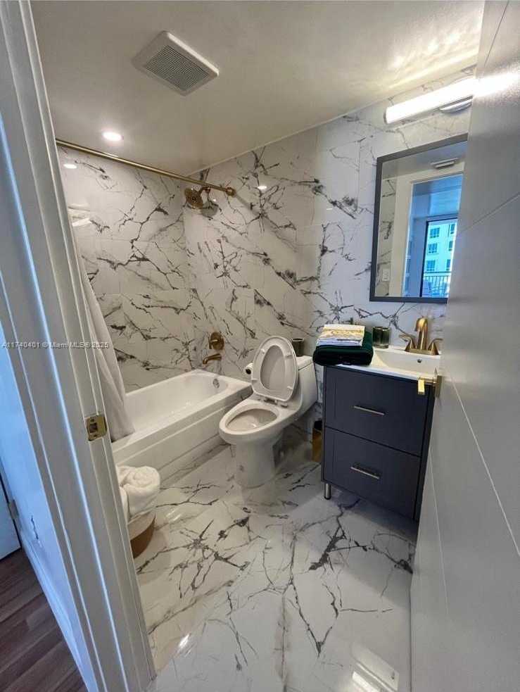Small Image of 540 BRICKELL KEY DR #728, Miami Number 10