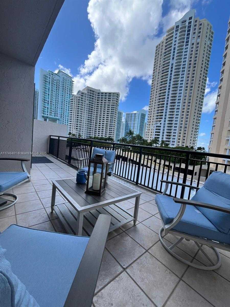 Small Image of 540 BRICKELL KEY DR #728, Miami Number 5