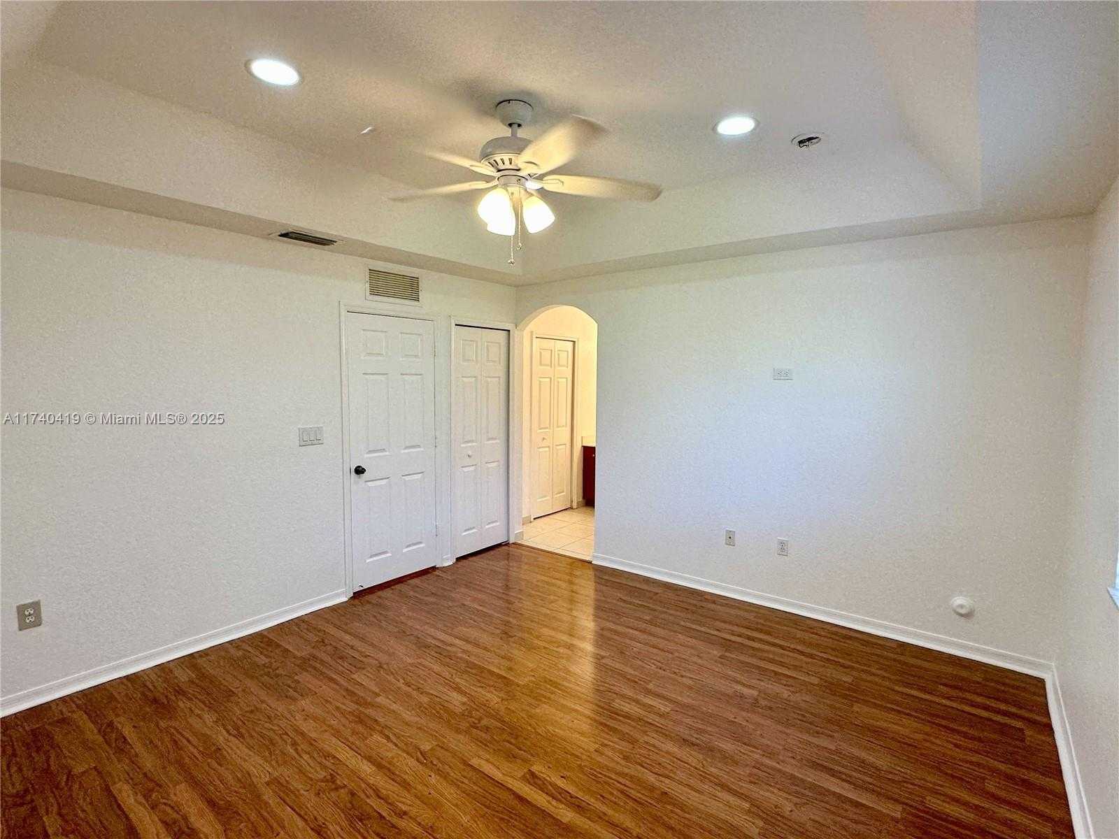 Small Image of 8913 SOUTH WEST 220TH ST, Cutler Bay Number 10