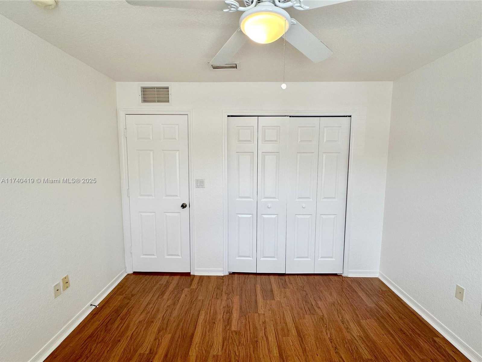 Small Image of 8913 SOUTH WEST 220TH ST, Cutler Bay Number 20