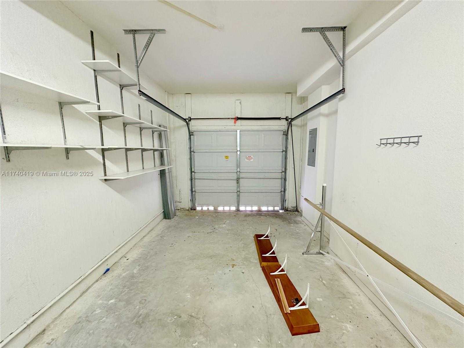 Small Image of 8913 SOUTH WEST 220TH ST, Cutler Bay Number 25
