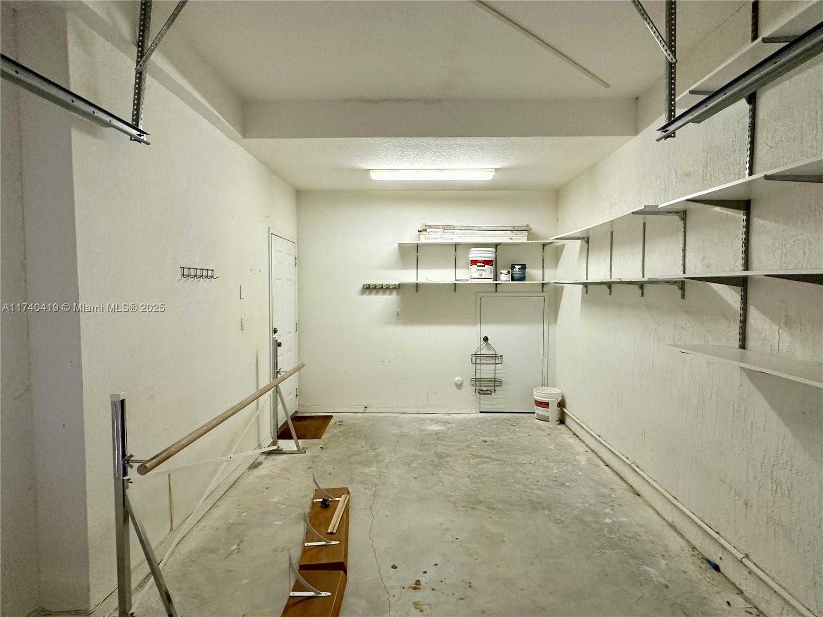 Small Image of 8913 SOUTH WEST 220TH ST, Cutler Bay Number 26