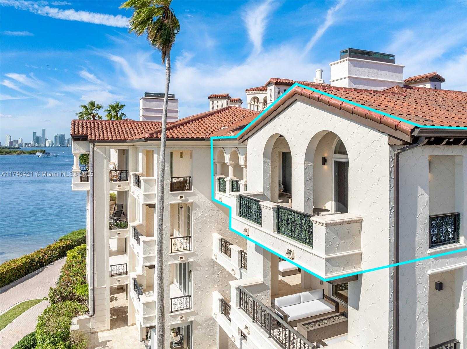 Small Image of 2042 FISHER ISLAND DR #2042, Miami Beach Number 22