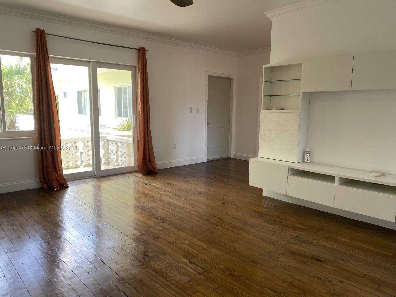 Small Image of 9281 WEST BAY HARBOR DR #14, Bay Harbor Islands Number 5