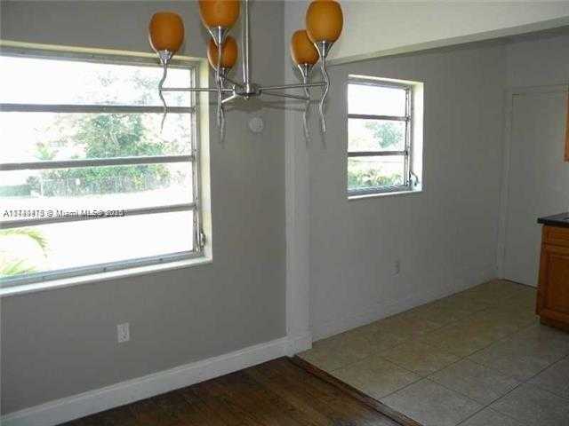 Small Image of 9281 WEST BAY HARBOR DR #14, Bay Harbor Islands Number 7