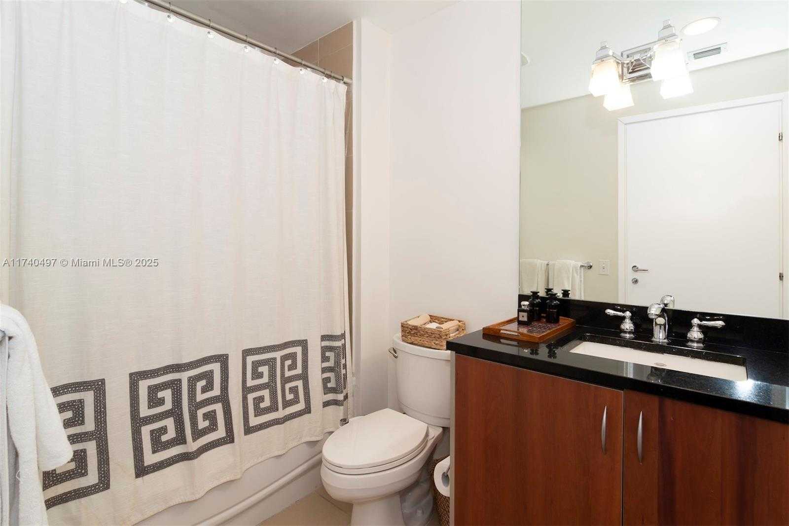 Small Image of 300 SOUTH BISCAYNE BLVD #T-1716, Miami Number 28