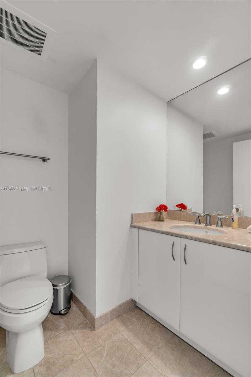 Small Image of 1331 BRICKELL BAY DR #1007, Miami Number 11
