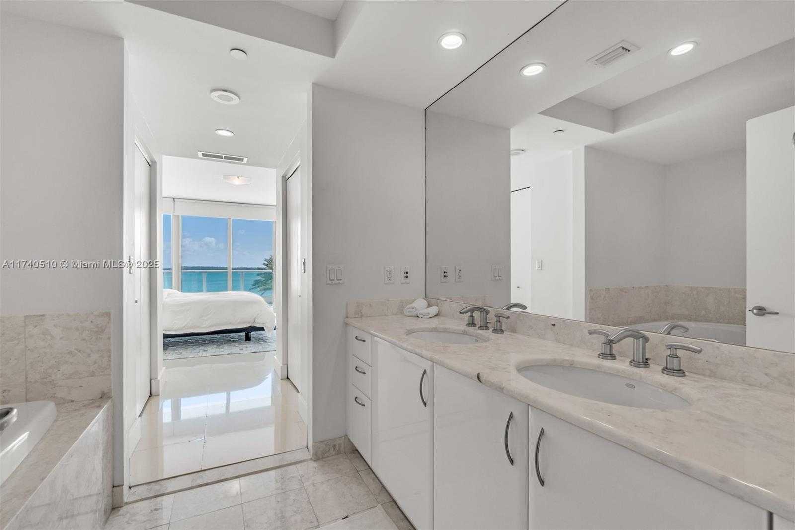 Small Image of 1331 BRICKELL BAY DR #1007, Miami Number 17