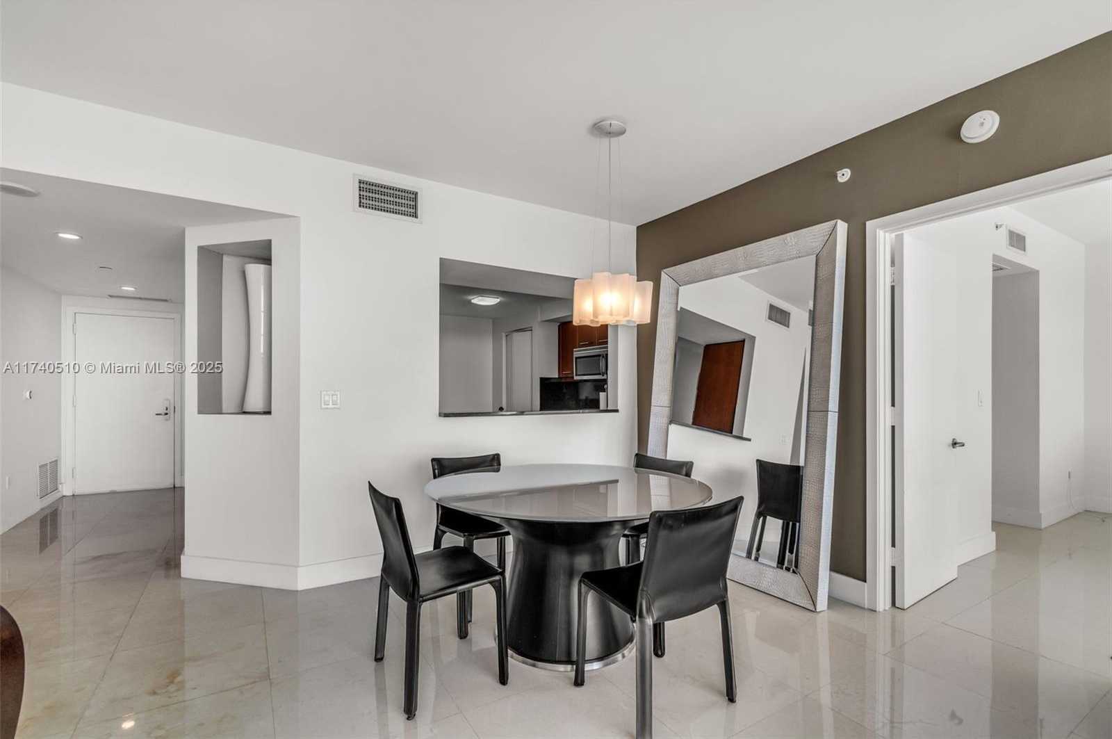 Small Image of 1331 BRICKELL BAY DR #1007, Miami Number 7