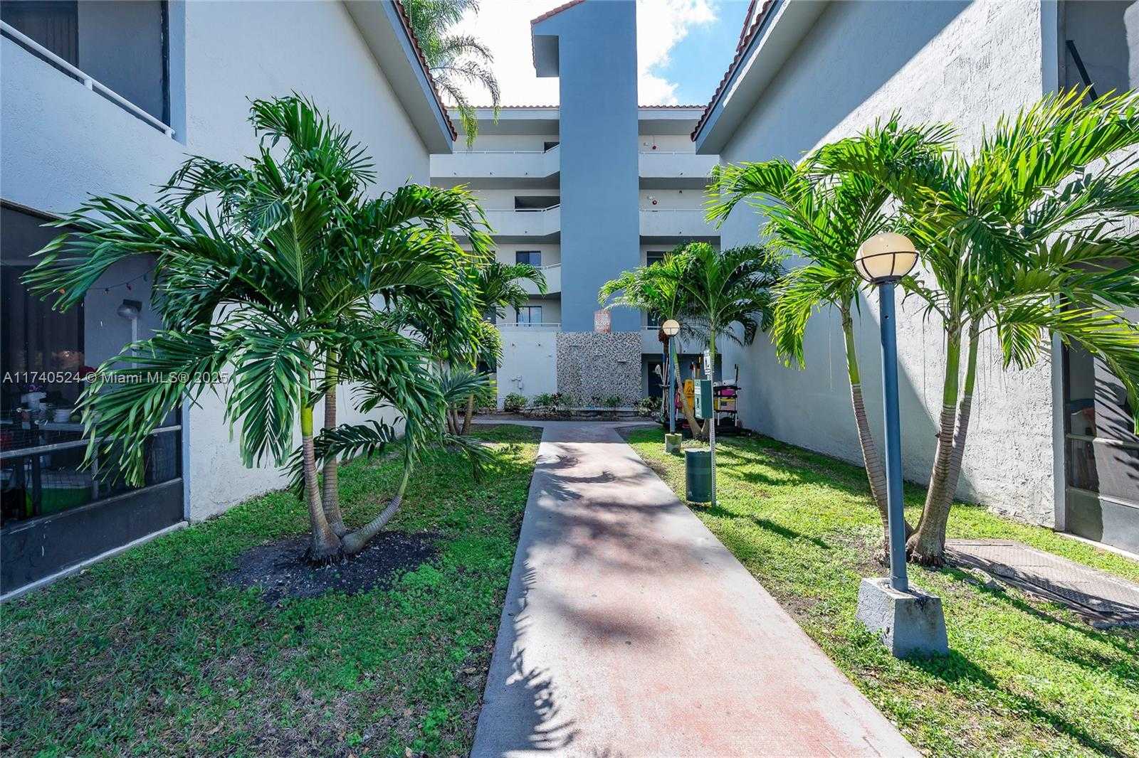 Small Image of 8205 SOUTH WEST 152ND AVE #F-308, Miami Number 4