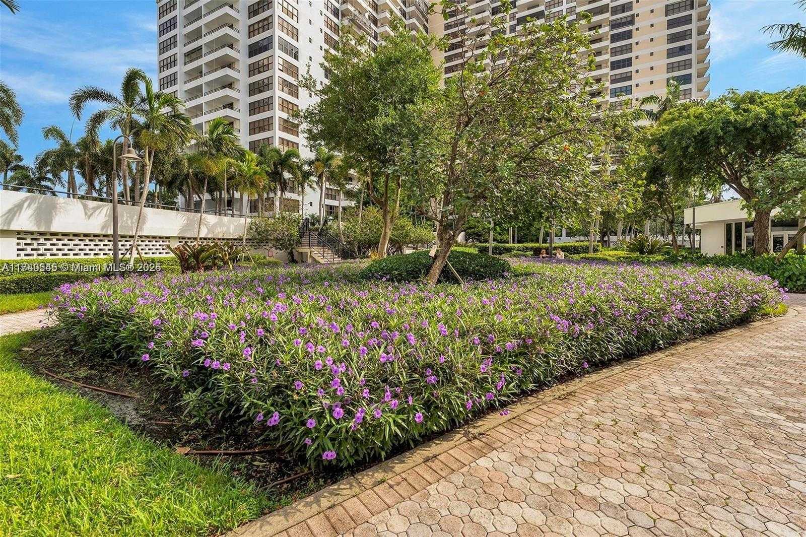 Small Image of 500 THREE ISLAND BLVD #306, Hallandale Beach Number 13