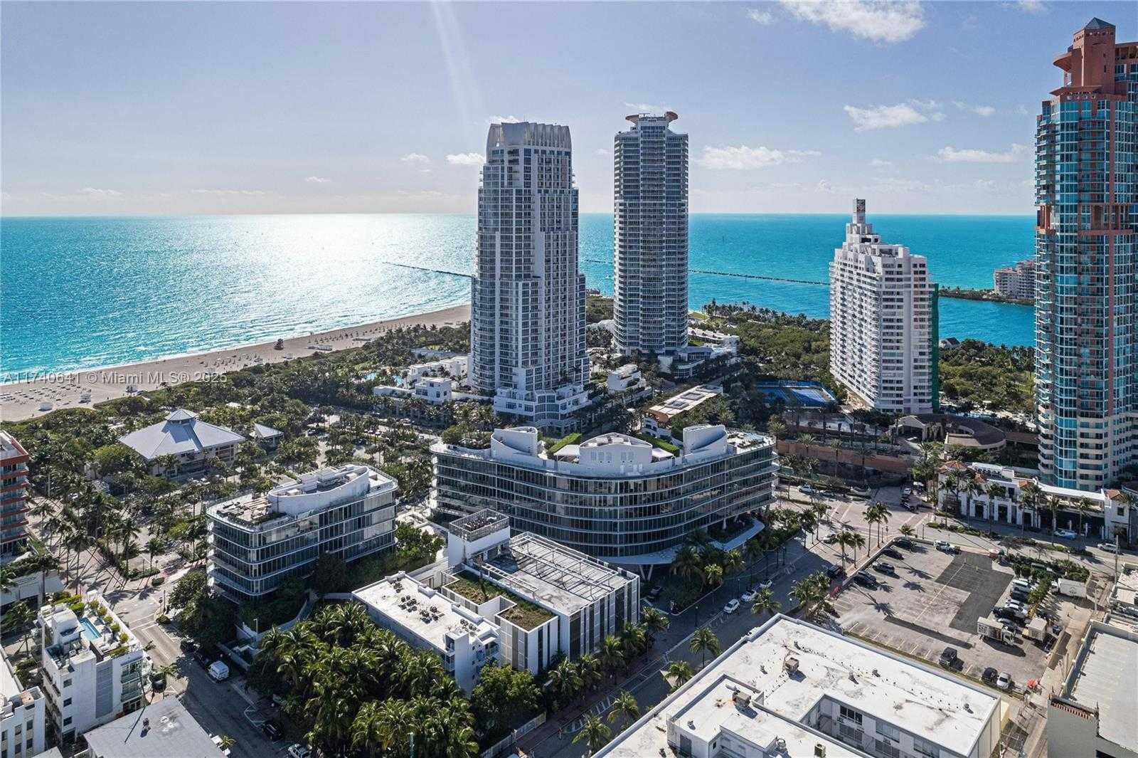 Small Image of 1 COLLINS AVE #304, Miami Beach Number 36