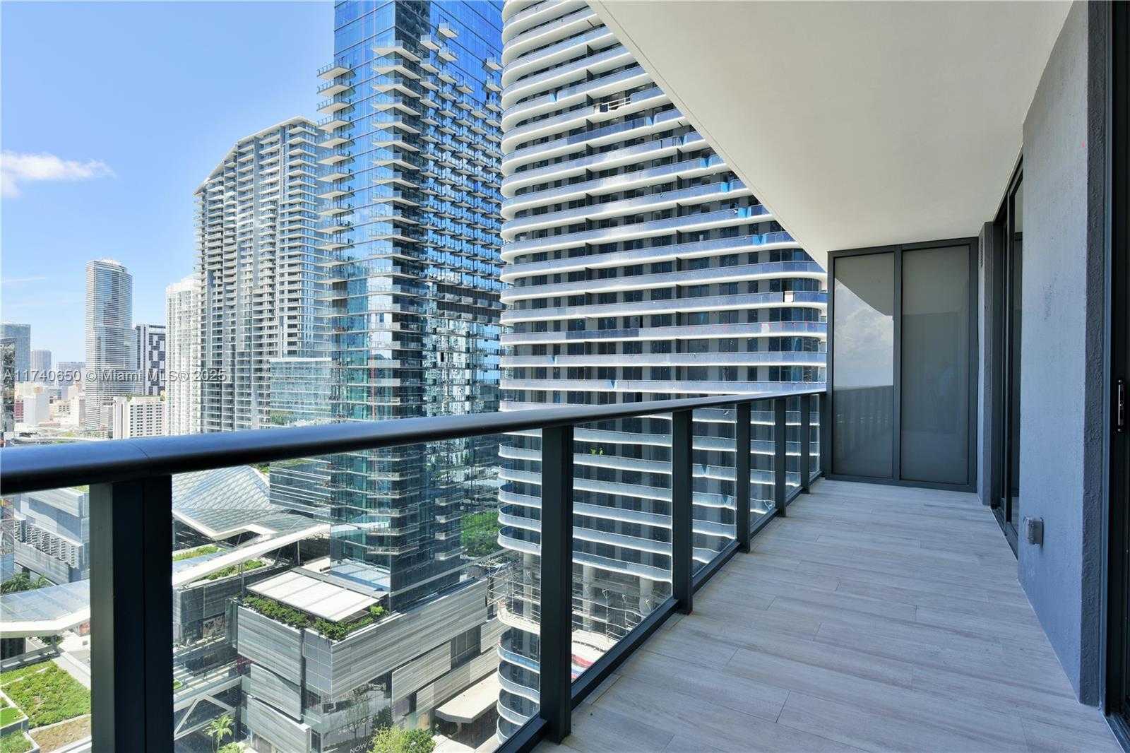 Small Image of 45 SOUTH WEST 9TH ST #2009, Miami Number 11